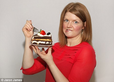 http://www.dailymail.co.uk/femail/article-2098428/I-went-cold-turkey-sugar-Its-toxic-addiction-say-scientists-easy-up.html