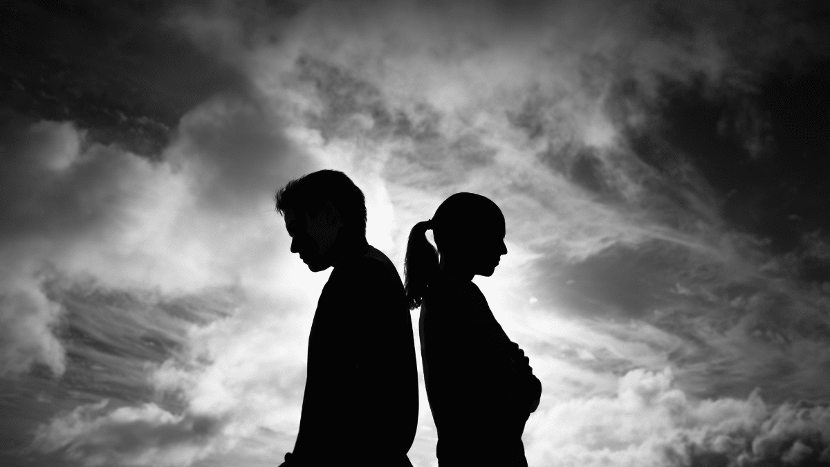 self-sabotaging relationships