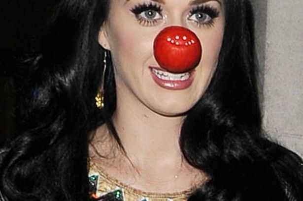 http://www.mirror.co.uk/3am/celebrity-news/how-to-make-a-red-nose-look-665171