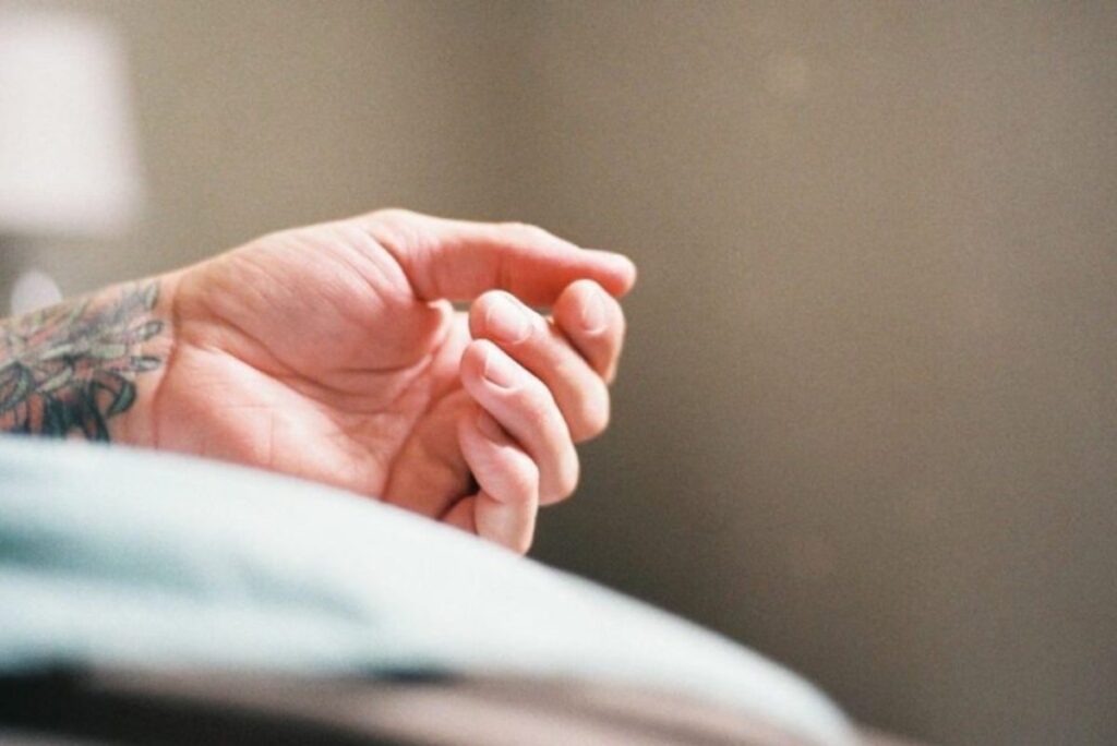 How To Sleep With A Kidney Stent Tips For A Comfortable Sleep LoneMind