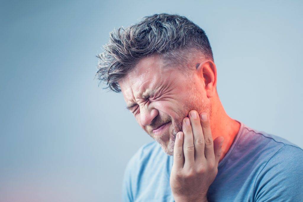 tooth infection spreads to the brain